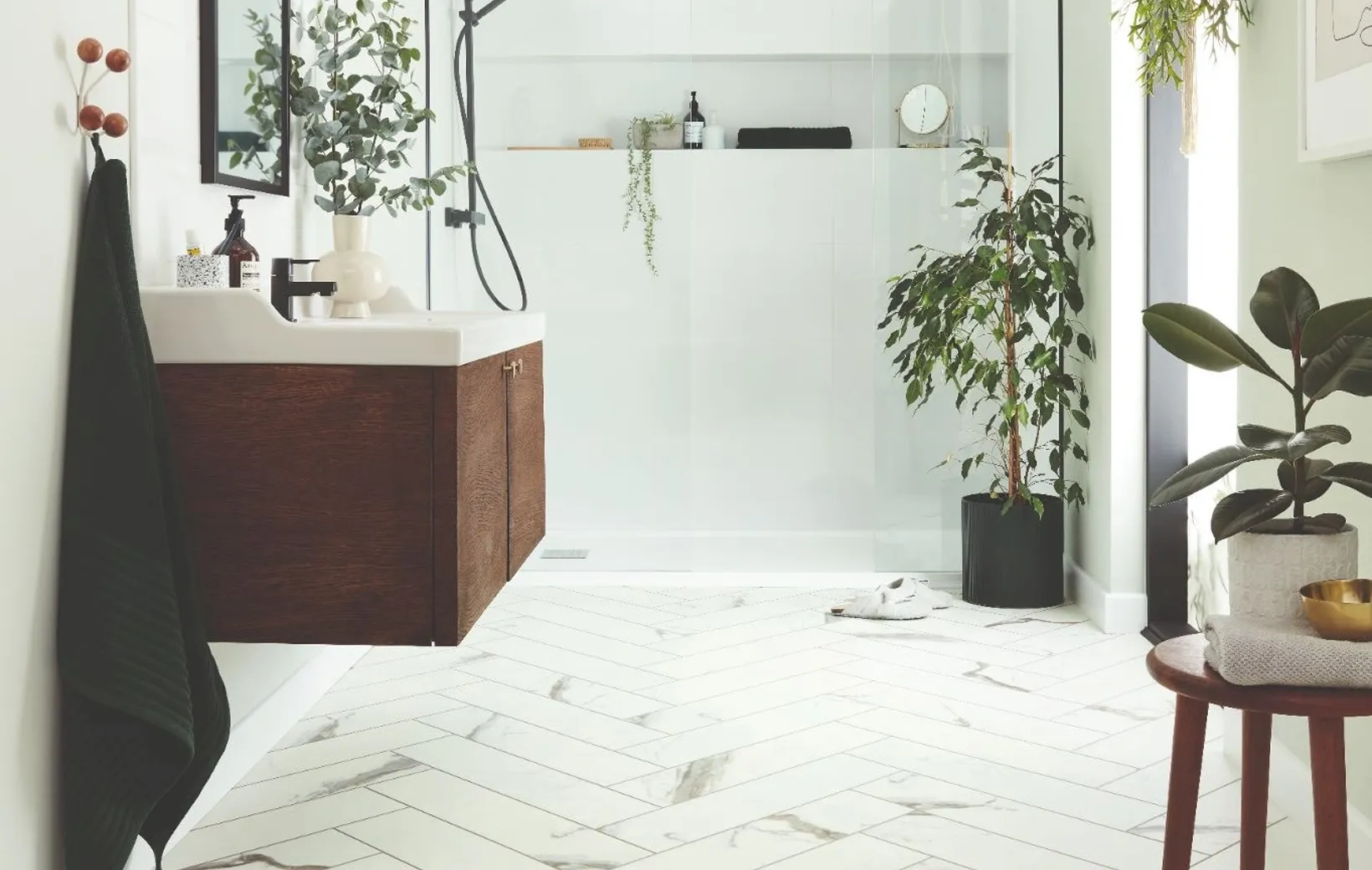 Luxury Vinyl Plank (LVP)
